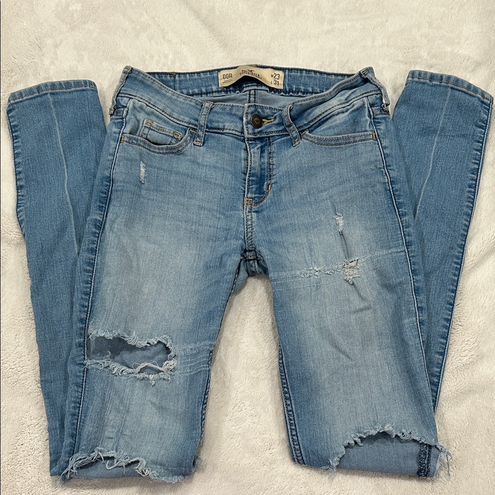 Hollister Distressed Super Skinny Jean